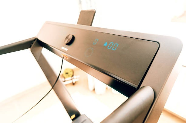 electric treadmill