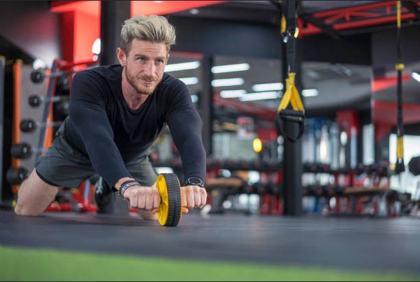 How to Use an Ab Roller Wheel Without Hurting Your Lower Back
