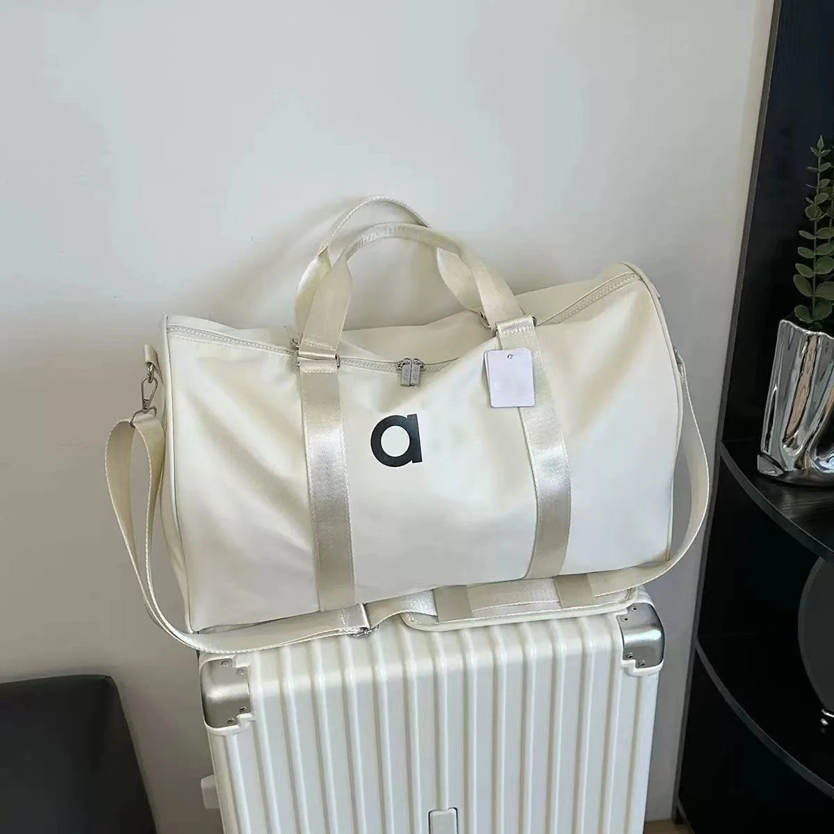 Men's fitness bag, women's portable training bag, large capacity business travel bag, dry wet separation sports shoe box