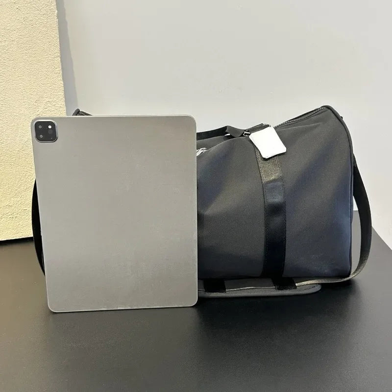 Men's fitness bag, women's portable training bag, large capacity business travel bag, dry wet separation sports shoe box