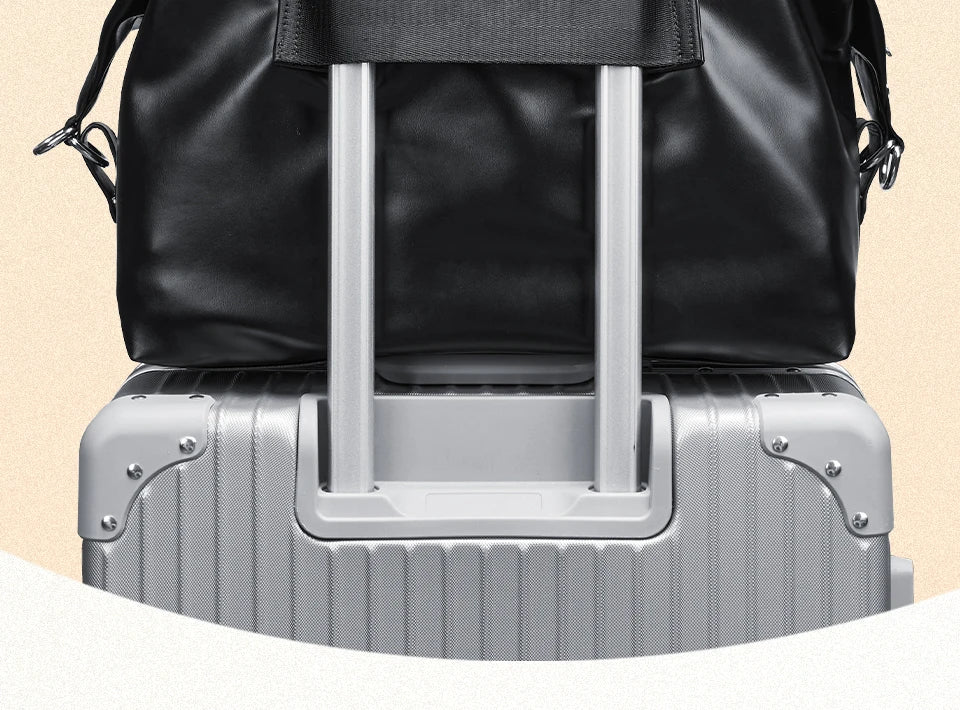 LEE Waterproof Ladies Weekend Travel Bag Women Medium Size Overnight Luggage Duffel Bag High Quality Gym Fitness Handbag School